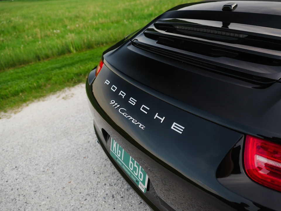 2013 Porsche 991 Carrera - Image 25 of 31