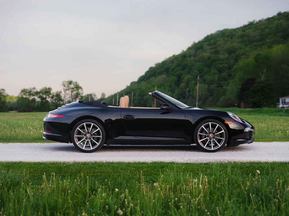 2013 Porsche 991 Carrera - Image 9 of 31