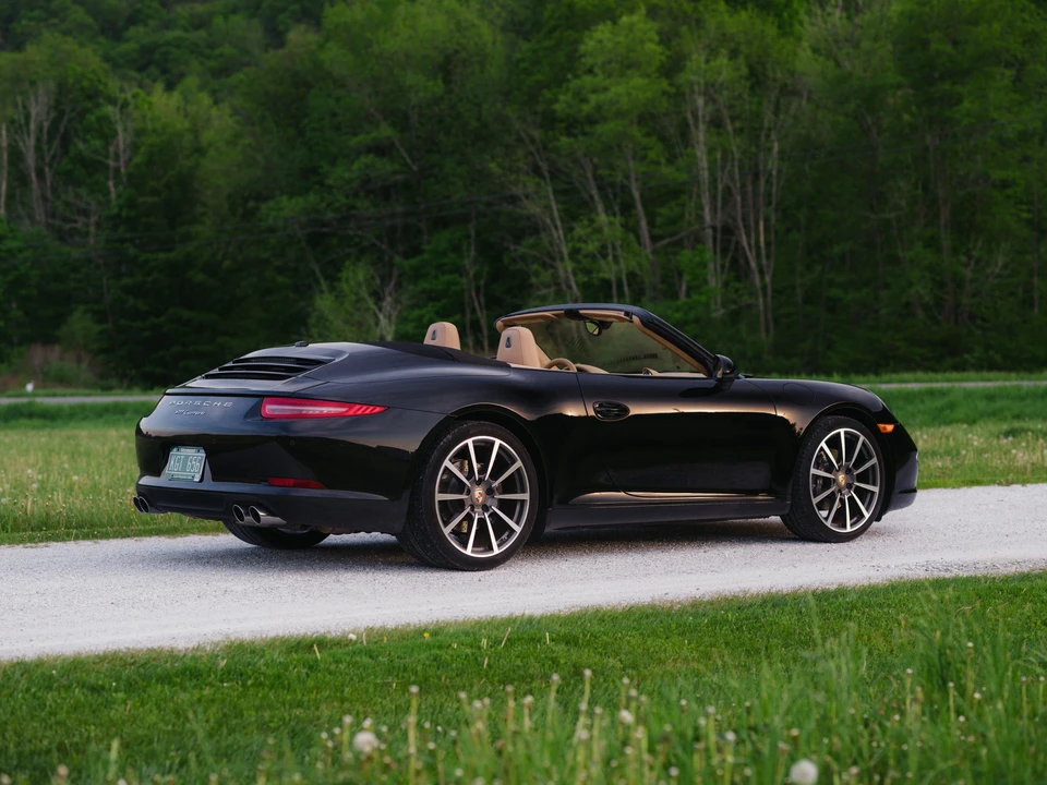 2013 Porsche 991 Carrera - Image 10 of 31