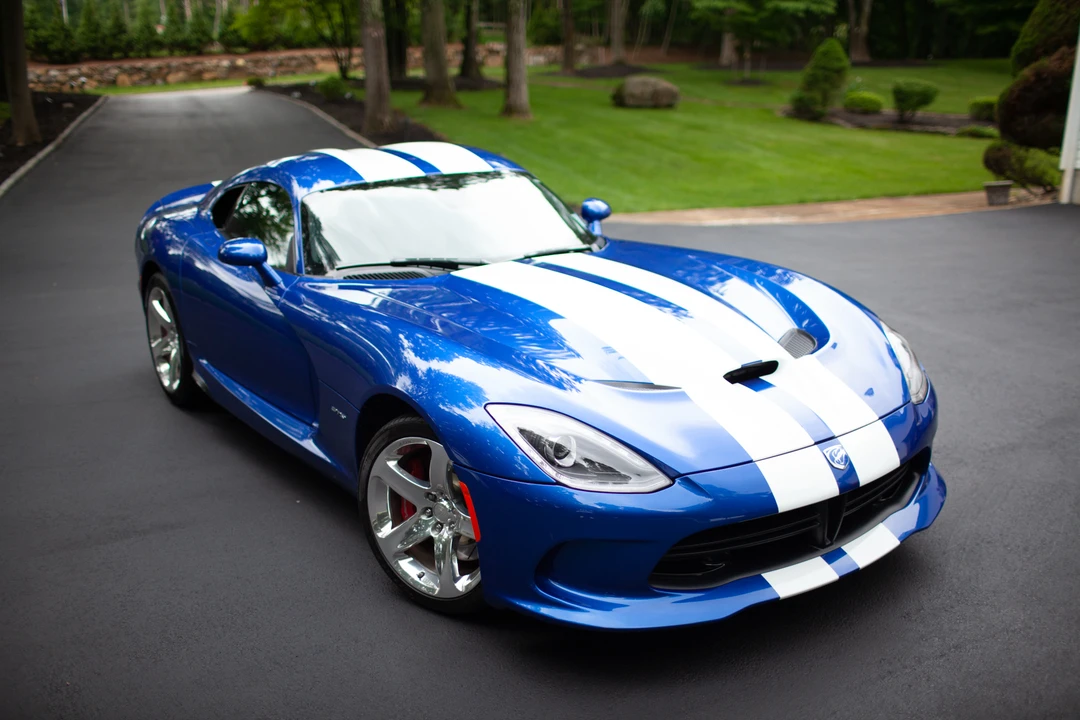 2013 Dodge Viper 5th Gen - Image 2 of 31
