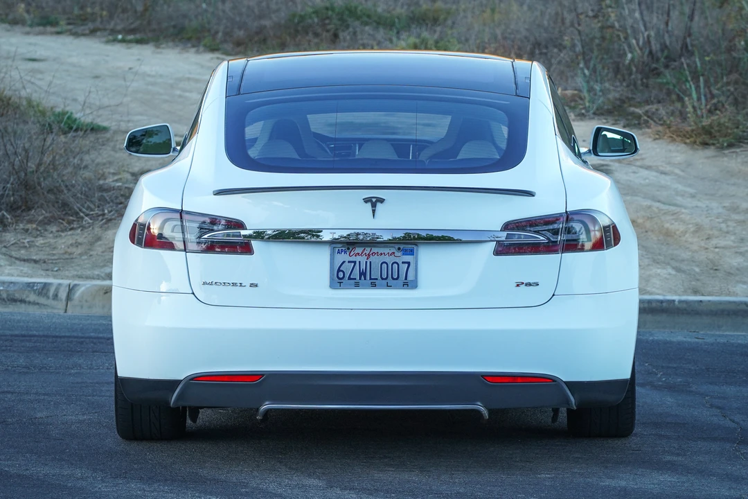2013 Tesla Model S - Image 20 of 31