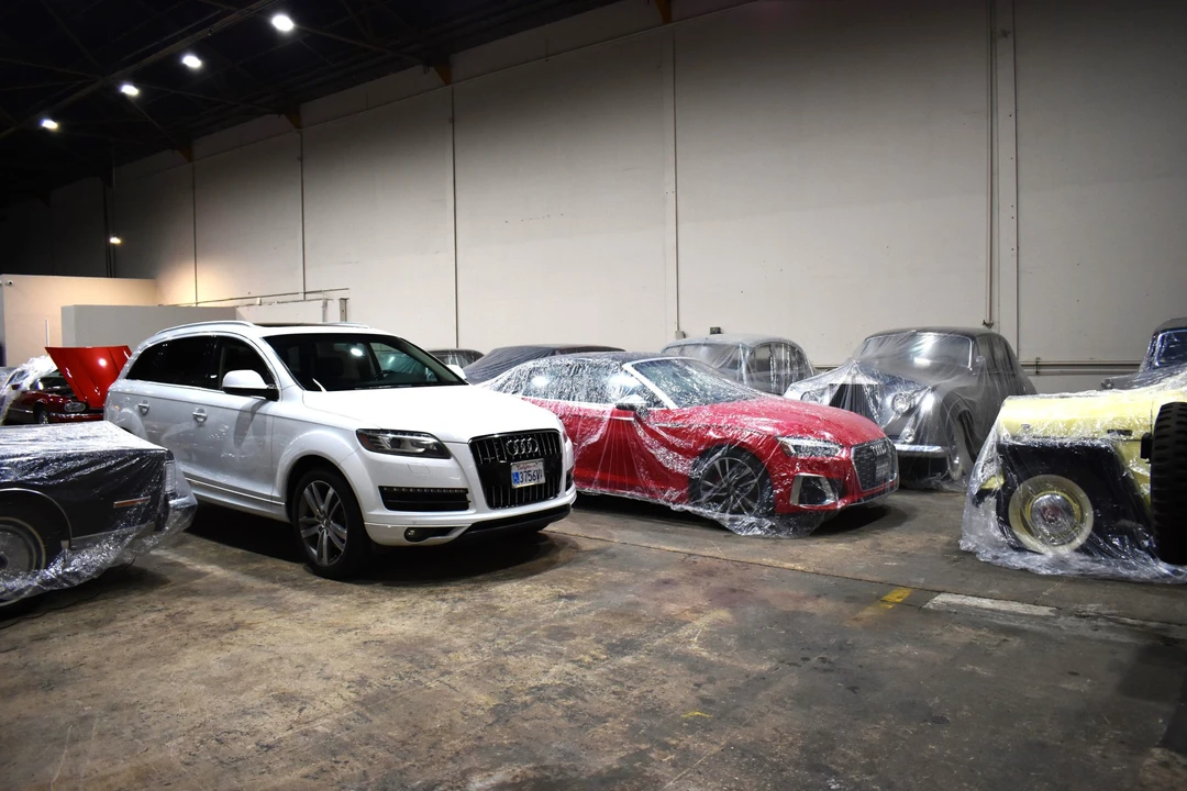 2014 Audi 4L Q7 - Image 2 of 31