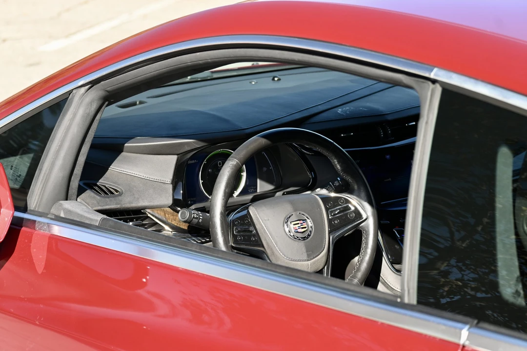 2014 Cadillac ELR - Image 21 of 31