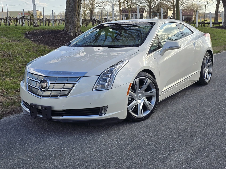 2014 Cadillac ELR - Image 5 of 31