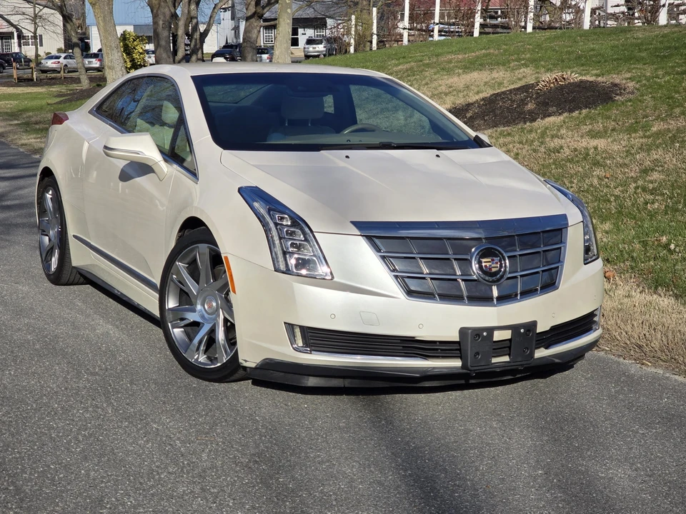 2014 Cadillac ELR - Image 17 of 31