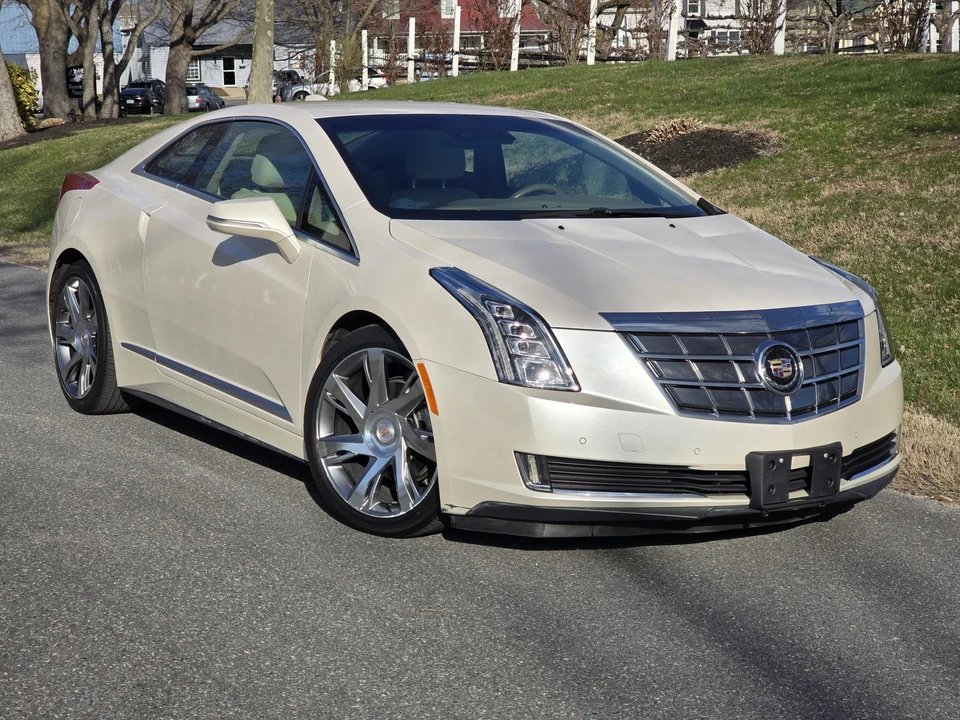 2014 Cadillac ELR - Image 19 of 31
