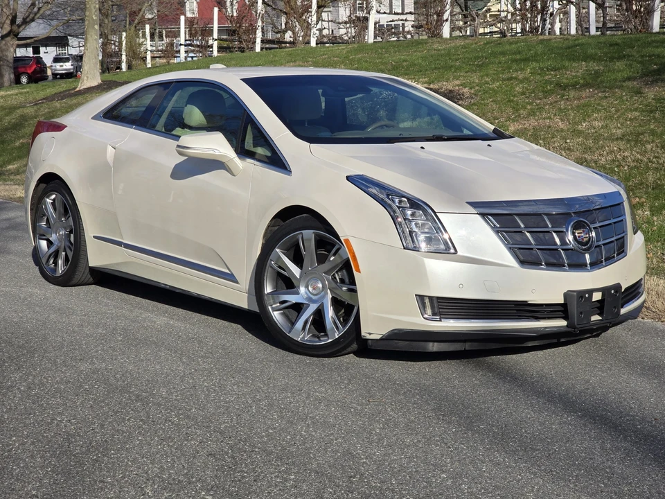 2014 Cadillac ELR - Image 21 of 31