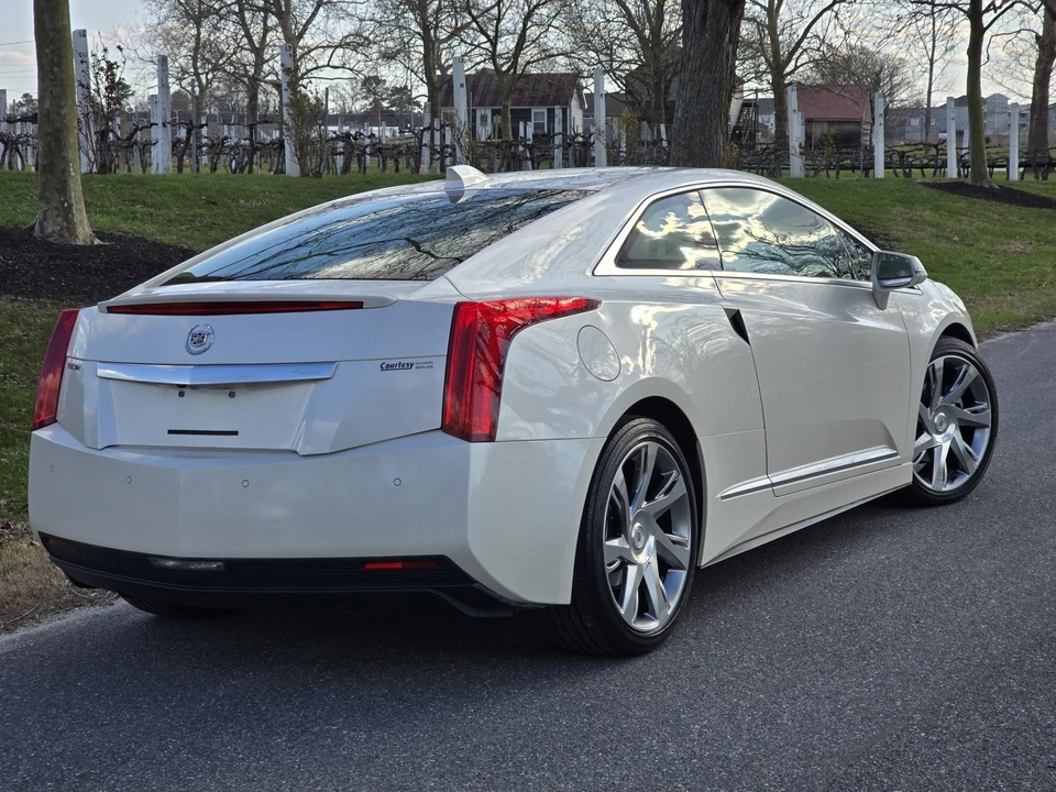 2014 Cadillac ELR - Image 29 of 31