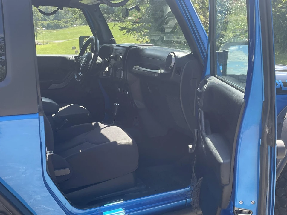 2014 Jeep JK Wrangler - Image 24 of 31