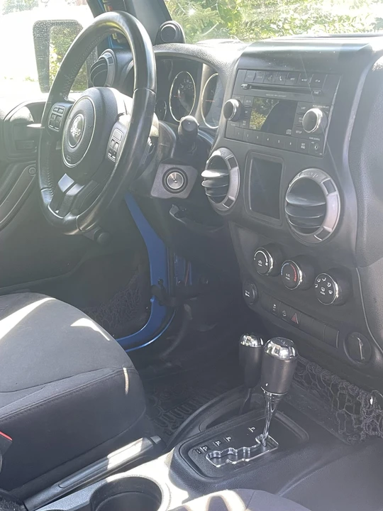 2014 Jeep JK Wrangler - Image 27 of 31