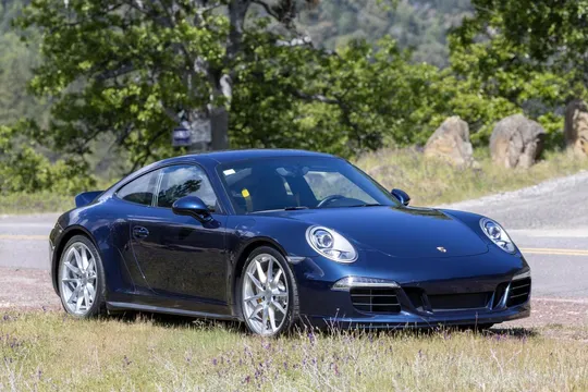 2014 Porsche 911 Carrera 4 Coupe