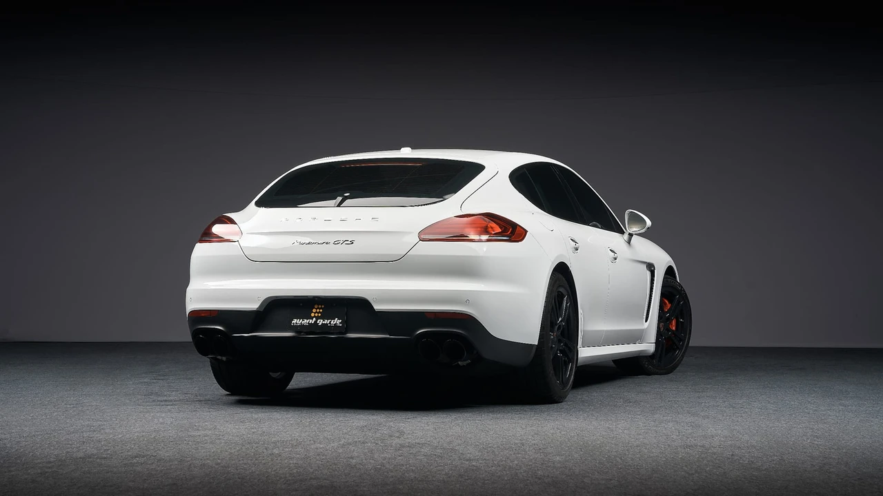 2014 Porsche 970 Panamera GTS - Image 17 of 31