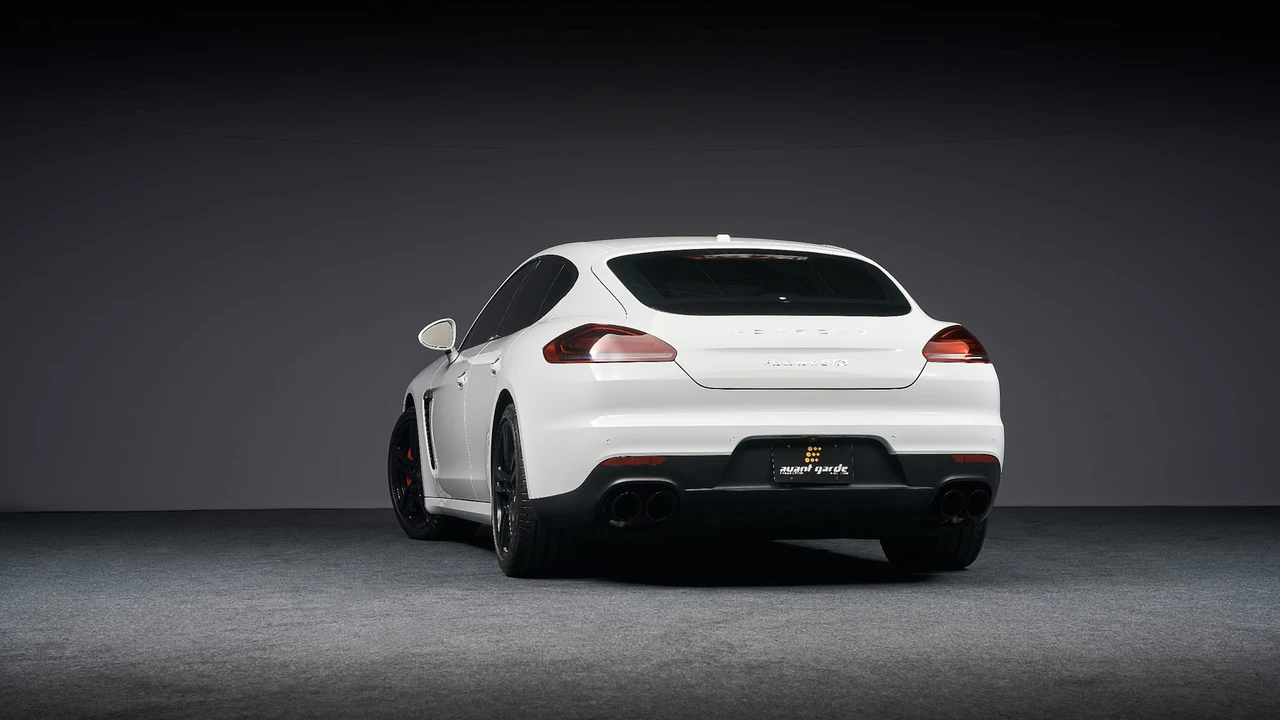 2014 Porsche 970 Panamera GTS - Image 25 of 31