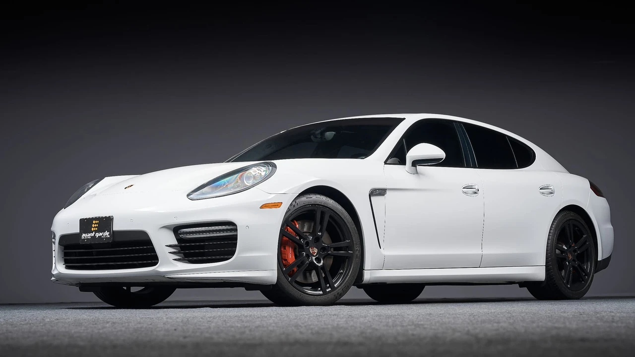 2014 Porsche 970 Panamera GTS - Image 3 of 31