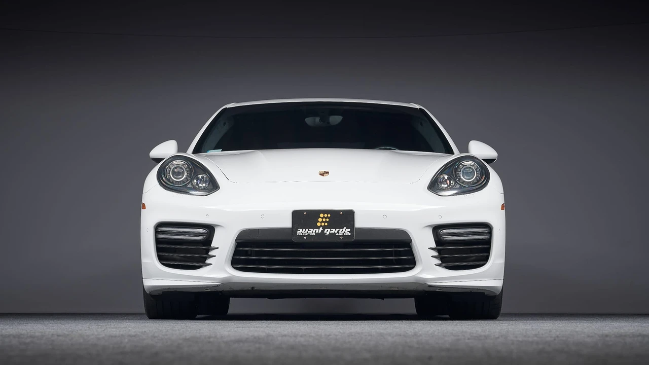 2014 Porsche 970 Panamera GTS - Image 7 of 31