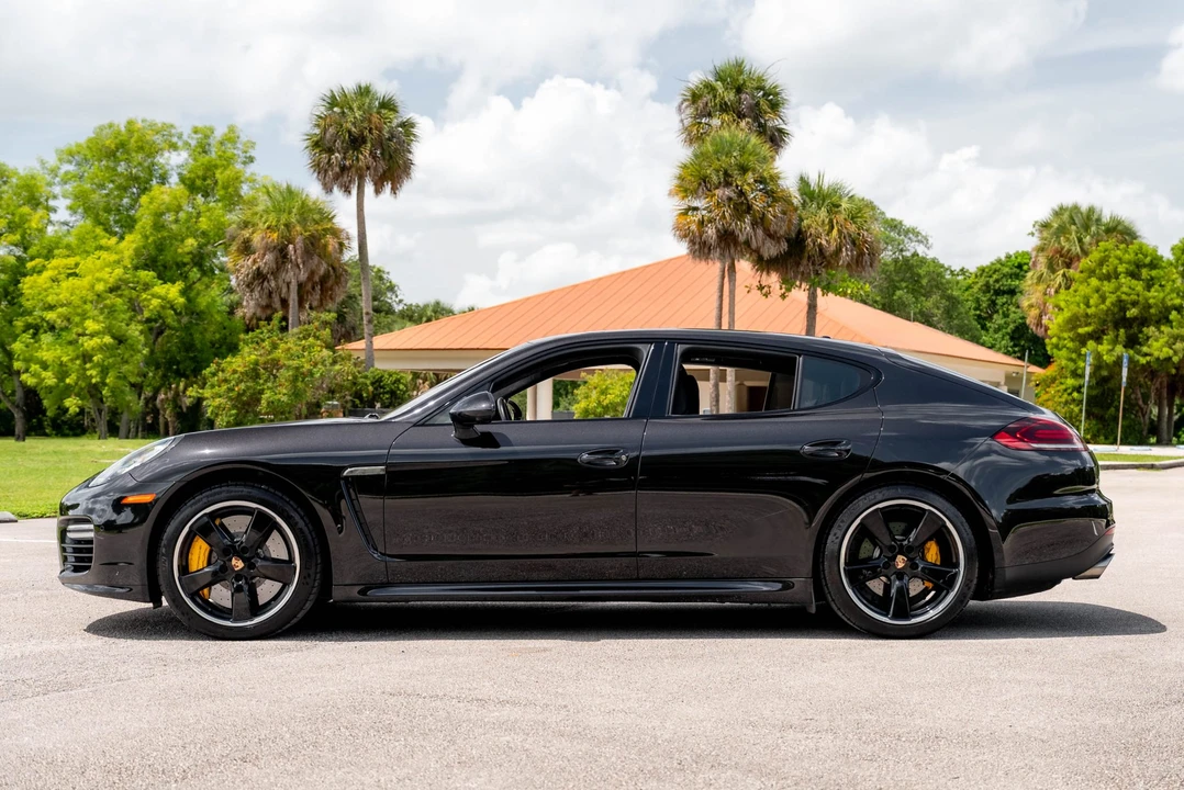 2014 Porsche 970 Panamera Turbo - Image 5 of 31
