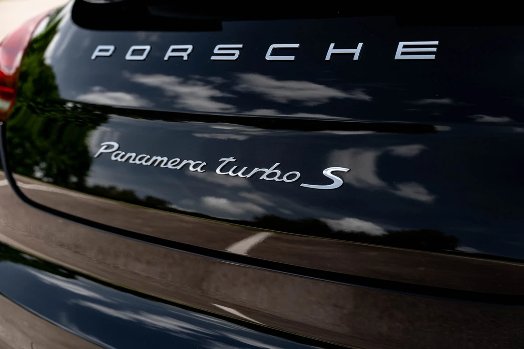 2014 Porsche 970 Panamera Turbo - Image 26 of 31