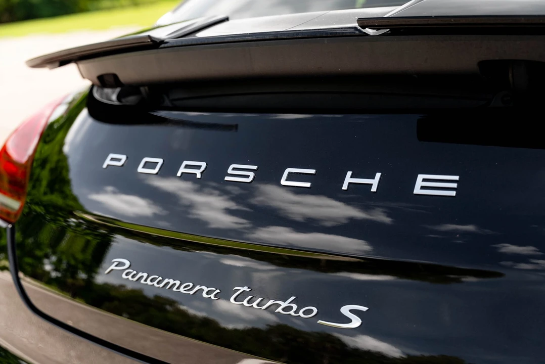 2014 Porsche 970 Panamera Turbo - Image 27 of 31