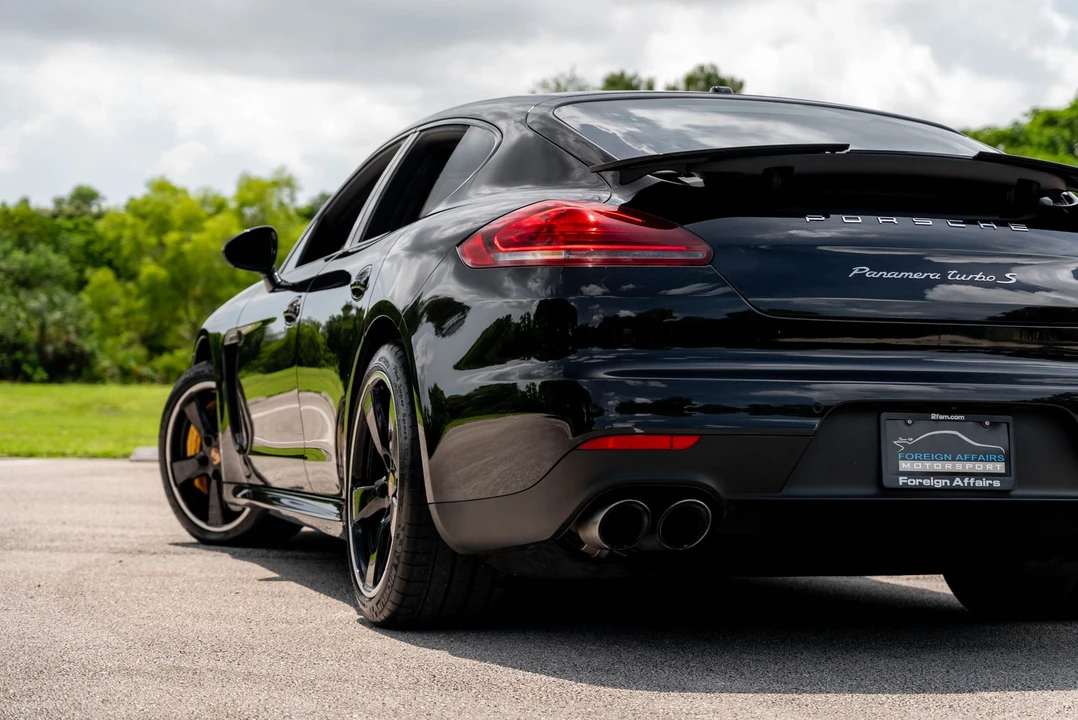 2014 Porsche 970 Panamera Turbo - Image 16 of 31