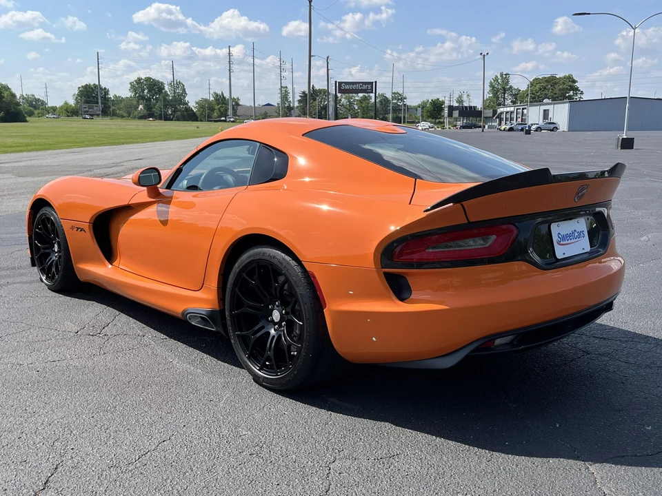 2014 Dodge Viper 5th Gen - Image 13 of 31