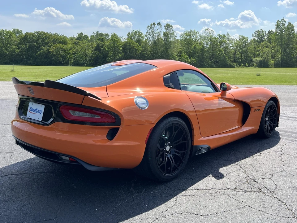 2014 Dodge Viper 5th Gen - Image 11 of 31