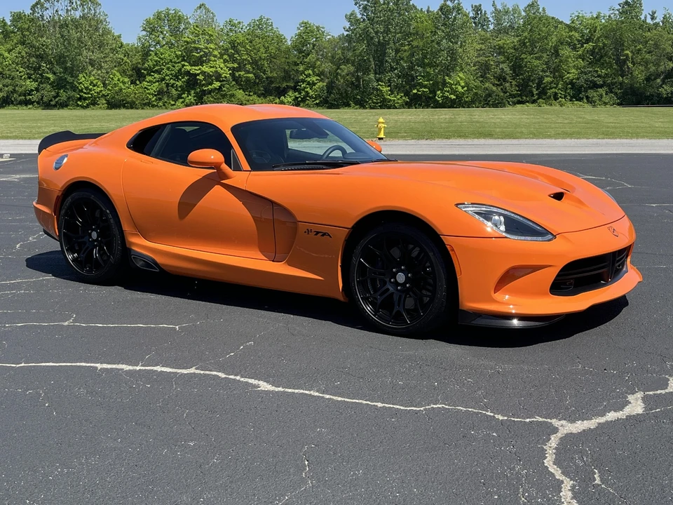 2014 Dodge Viper 5th Gen - Image 8 of 31