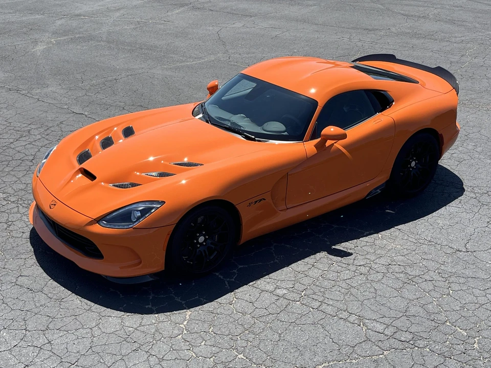 2014 Dodge Viper 5th Gen - Image 15 of 31