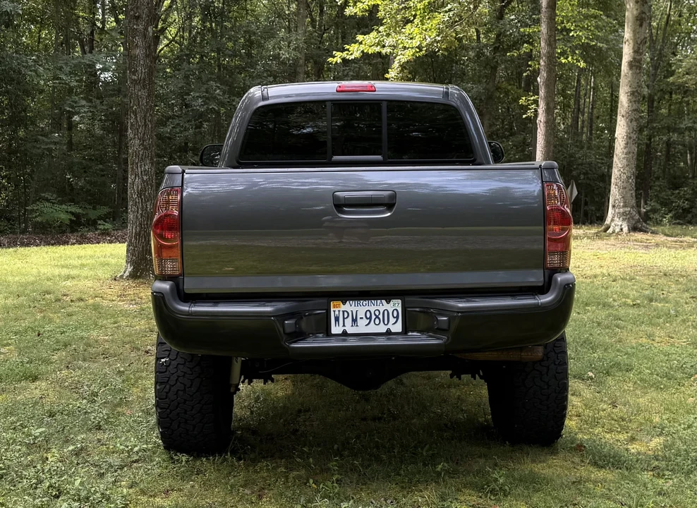2014 Toyota Tacoma 2nd Gen - Image 9 of 31