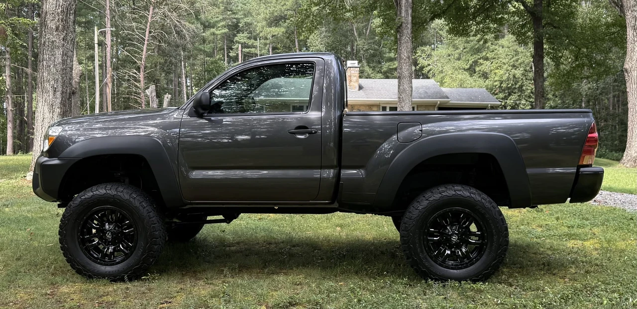 2014 Toyota Tacoma 2nd Gen - Image 12 of 31