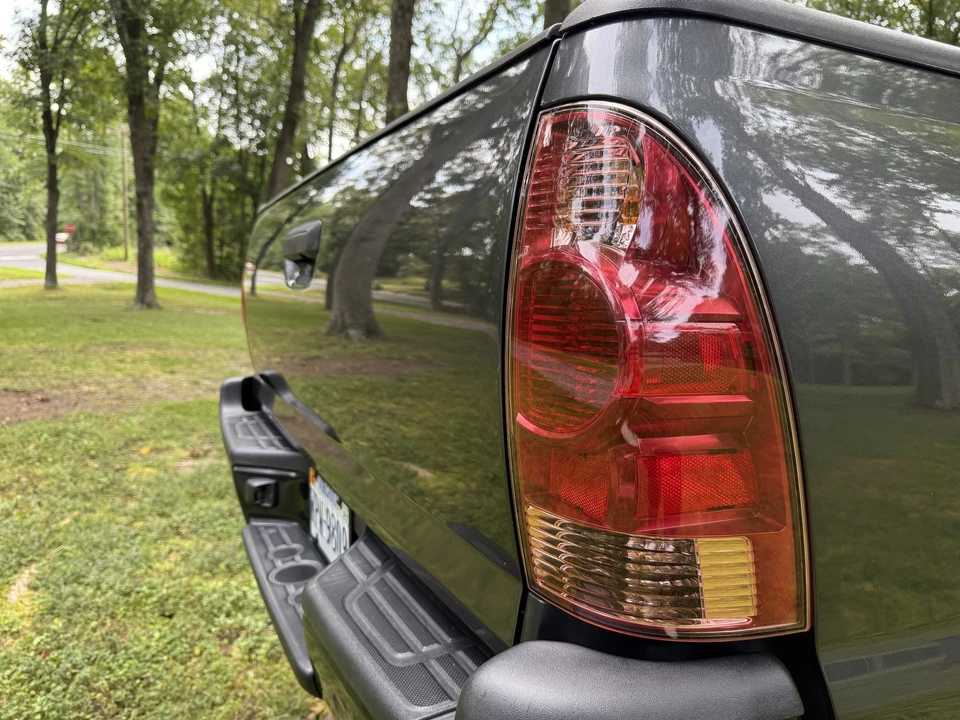 2014 Toyota Tacoma 2nd Gen - Image 23 of 31