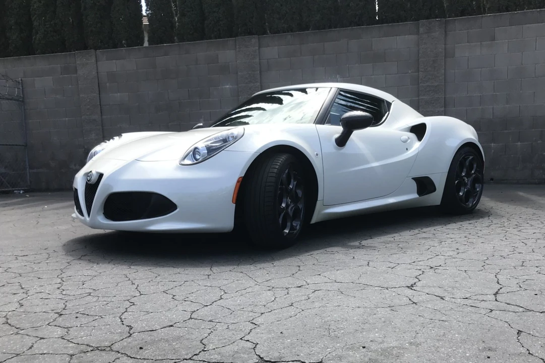 2015 Alfa Romeo 4C Coupe - Image 8 of 31