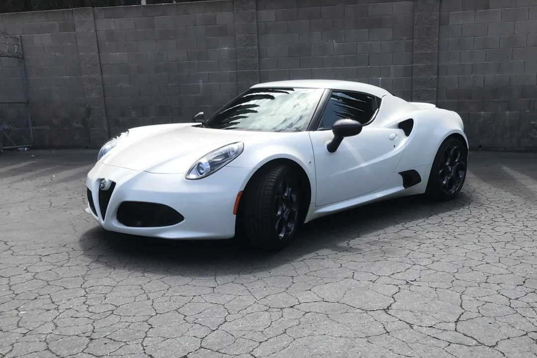 2015 Alfa Romeo 4C Coupe - Image 7 of 31