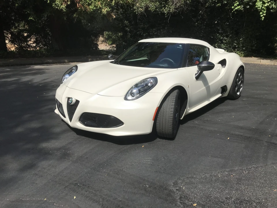 2015 Alfa Romeo 4C Coupe - Image 10 of 31