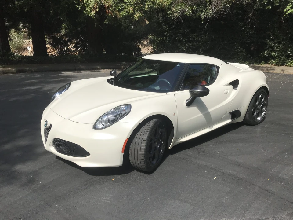 2015 Alfa Romeo 4C Coupe - Image 12 of 31