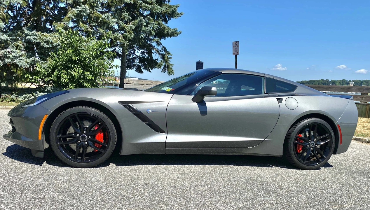 2015 Chevrolet Corvette C7 - Image 20 of 31