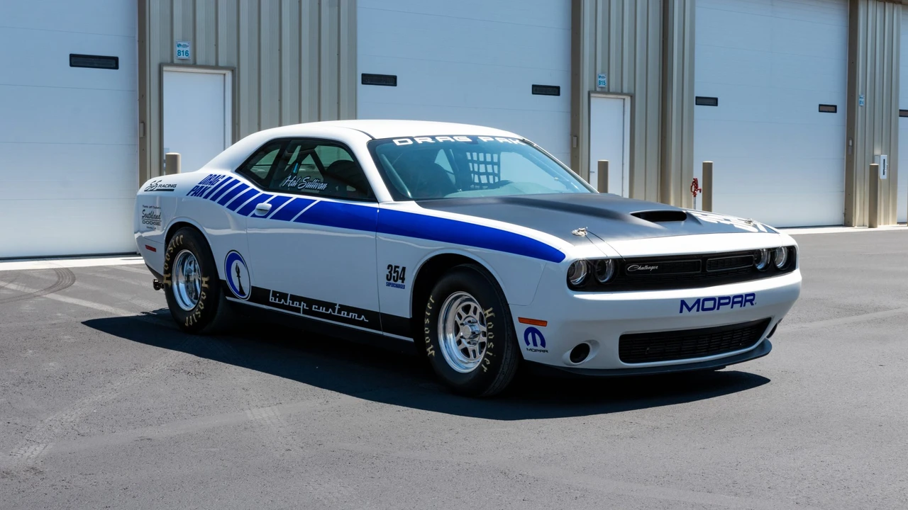 2015 Dodge Challenger 3rd Gen - Image 8 of 31