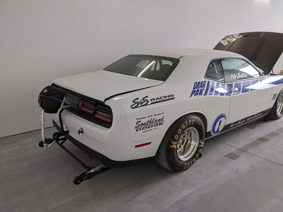 2015 Dodge Challenger 3rd Gen - Image 28 of 31