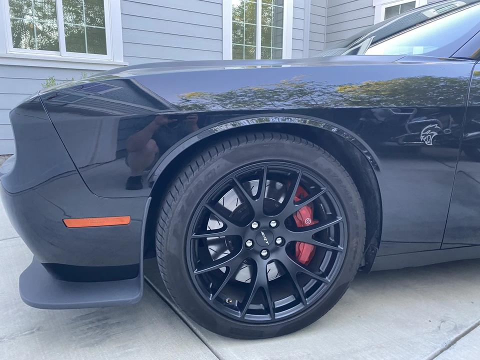 2015 Dodge Challenger SRT Hellcat 3rd Gen - Image 17 of 31