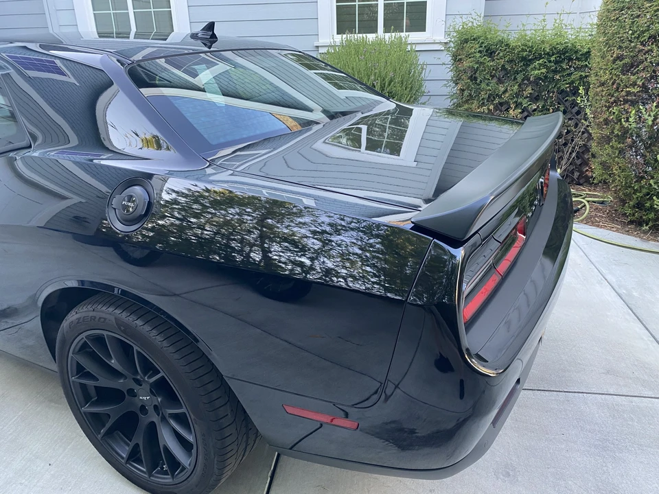 2015 Dodge Challenger SRT Hellcat 3rd Gen - Image 23 of 31