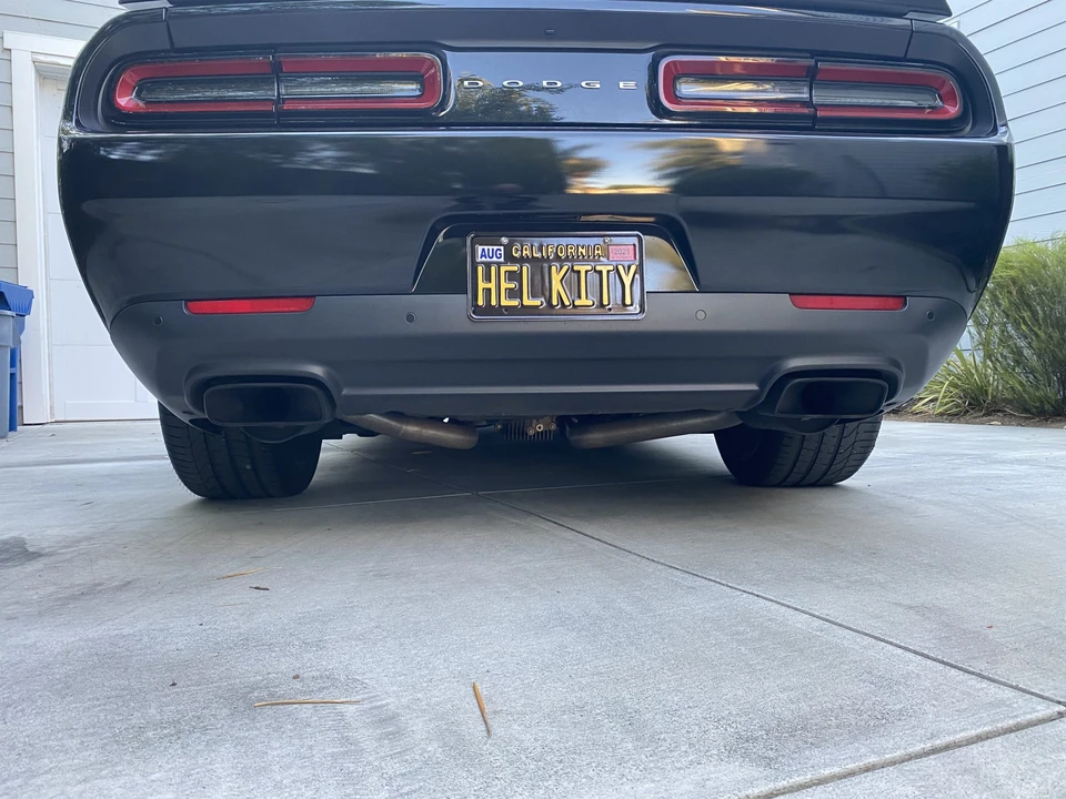 2015 Dodge Challenger SRT Hellcat 3rd Gen - Image 26 of 31