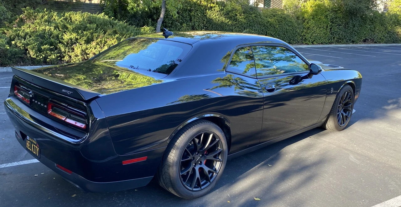 2015 Dodge Challenger SRT Hellcat 3rd Gen - Image 8 of 31