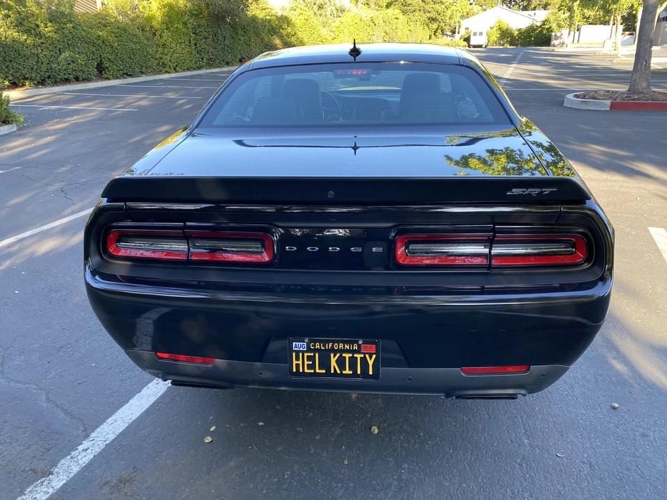 2015 Dodge Challenger SRT Hellcat 3rd Gen - Image 9 of 31