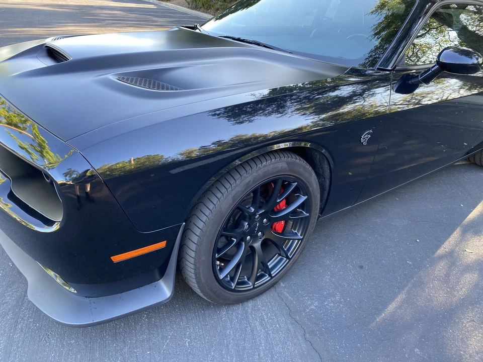 2015 Dodge Challenger SRT Hellcat 3rd Gen - Image 18 of 31