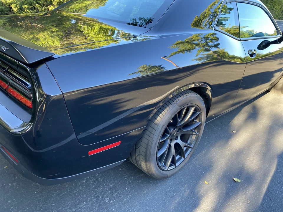 2015 Dodge Challenger SRT Hellcat 3rd Gen - Image 28 of 31