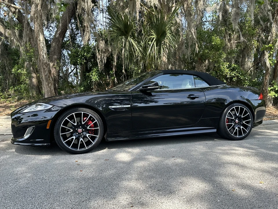2015 Jaguar X150 XKR - Image 2 of 31