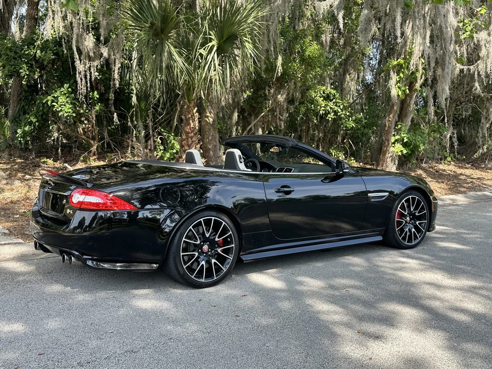 2015 Jaguar X150 XKR - Image 11 of 31