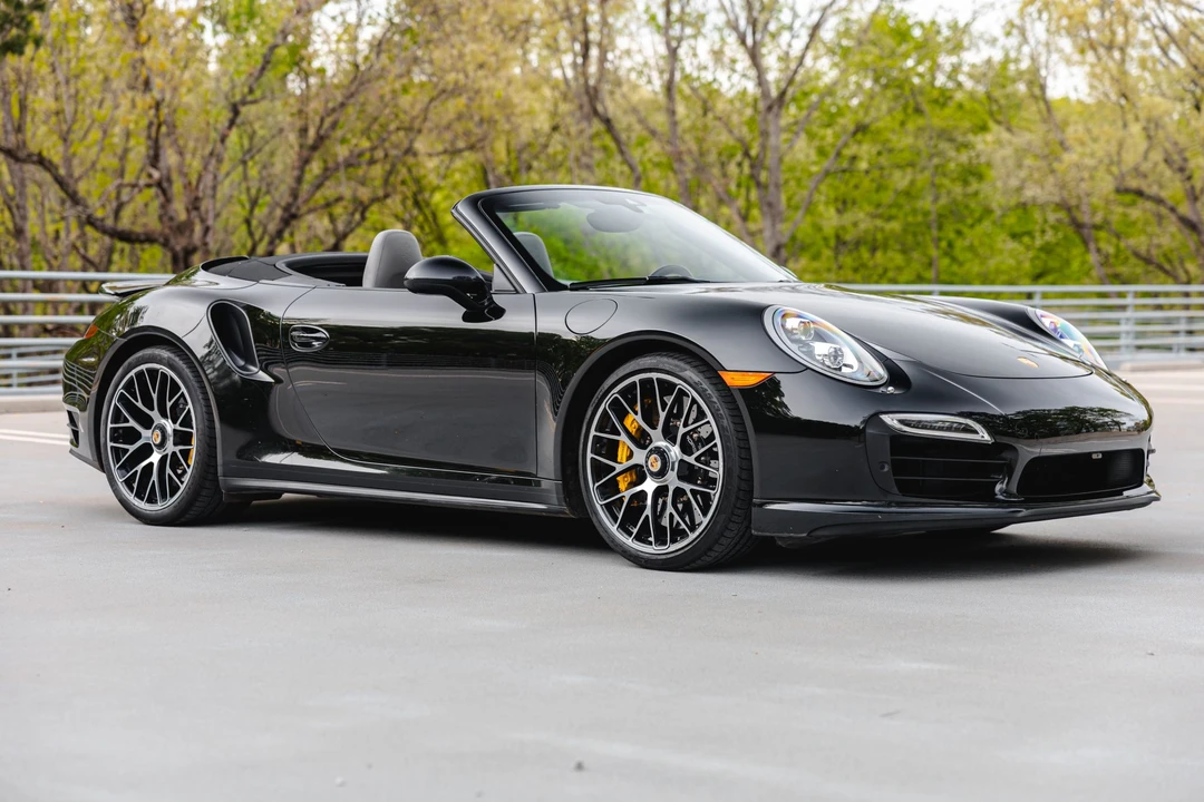 2015 Porsche 991 Turbo S - Image 14 of 31