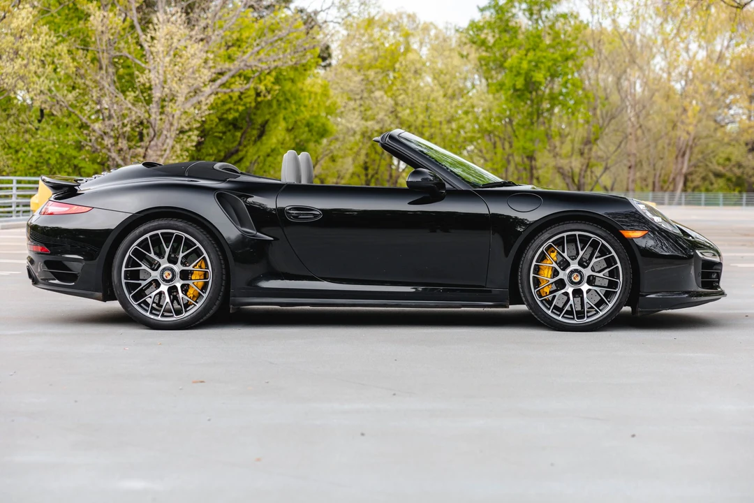 2015 Porsche 991 Turbo S - Image 17 of 31