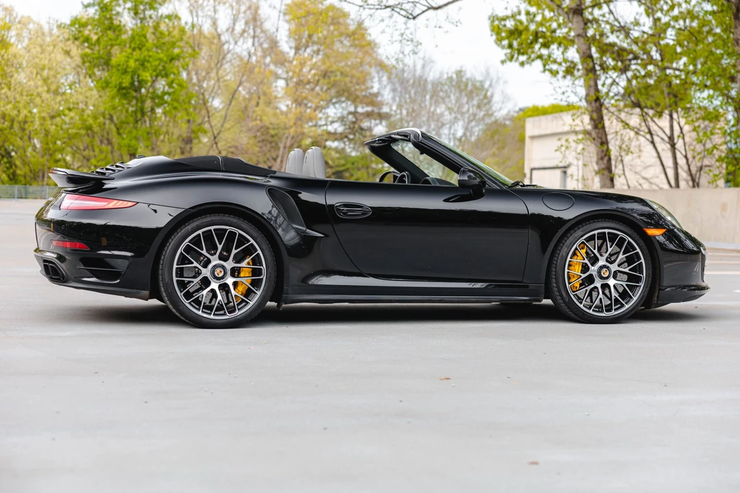 2015 Porsche 991 Turbo S - Image 18 of 31