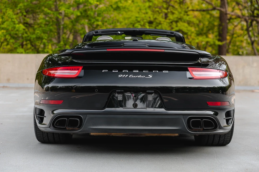 2015 Porsche 991 Turbo S - Image 24 of 31